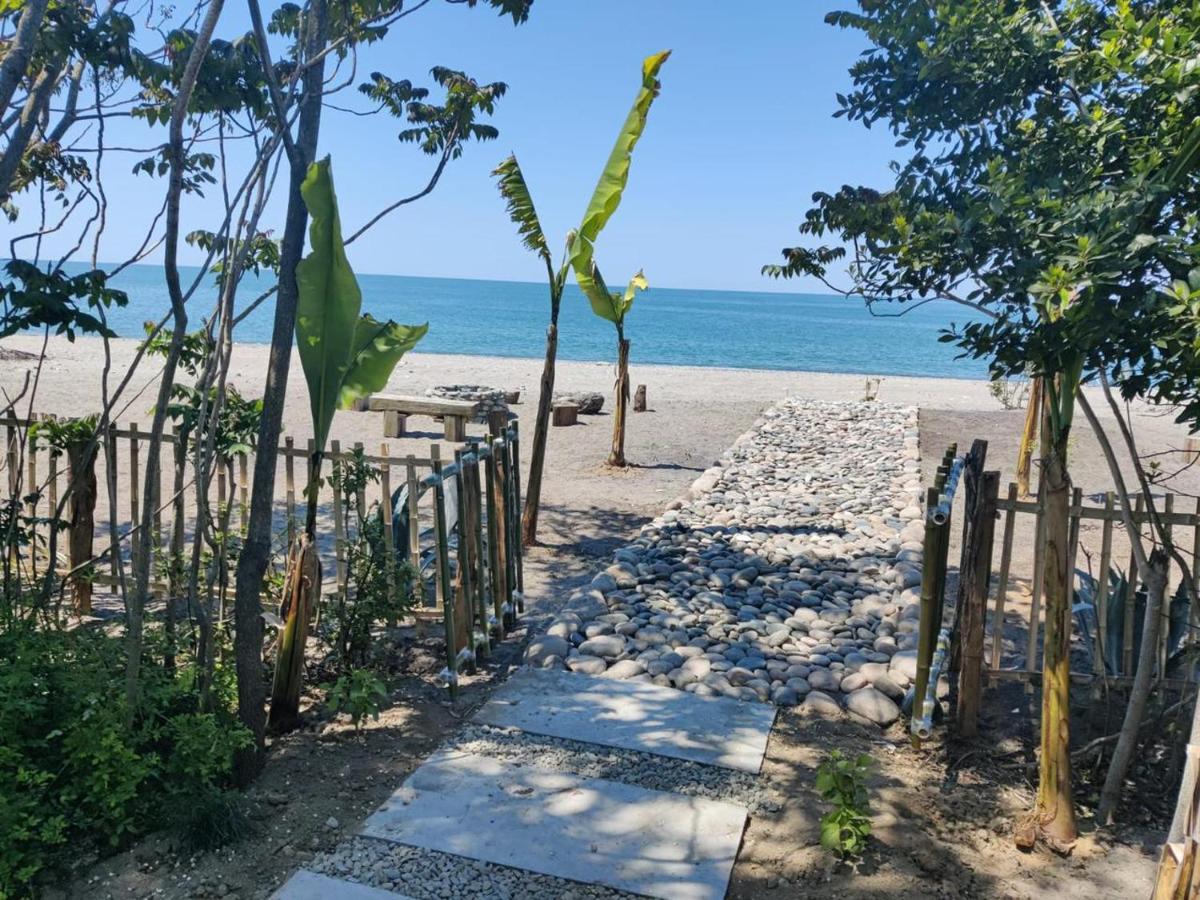 Aqua Palm Resort Sukhumi Ngoại thất bức ảnh
