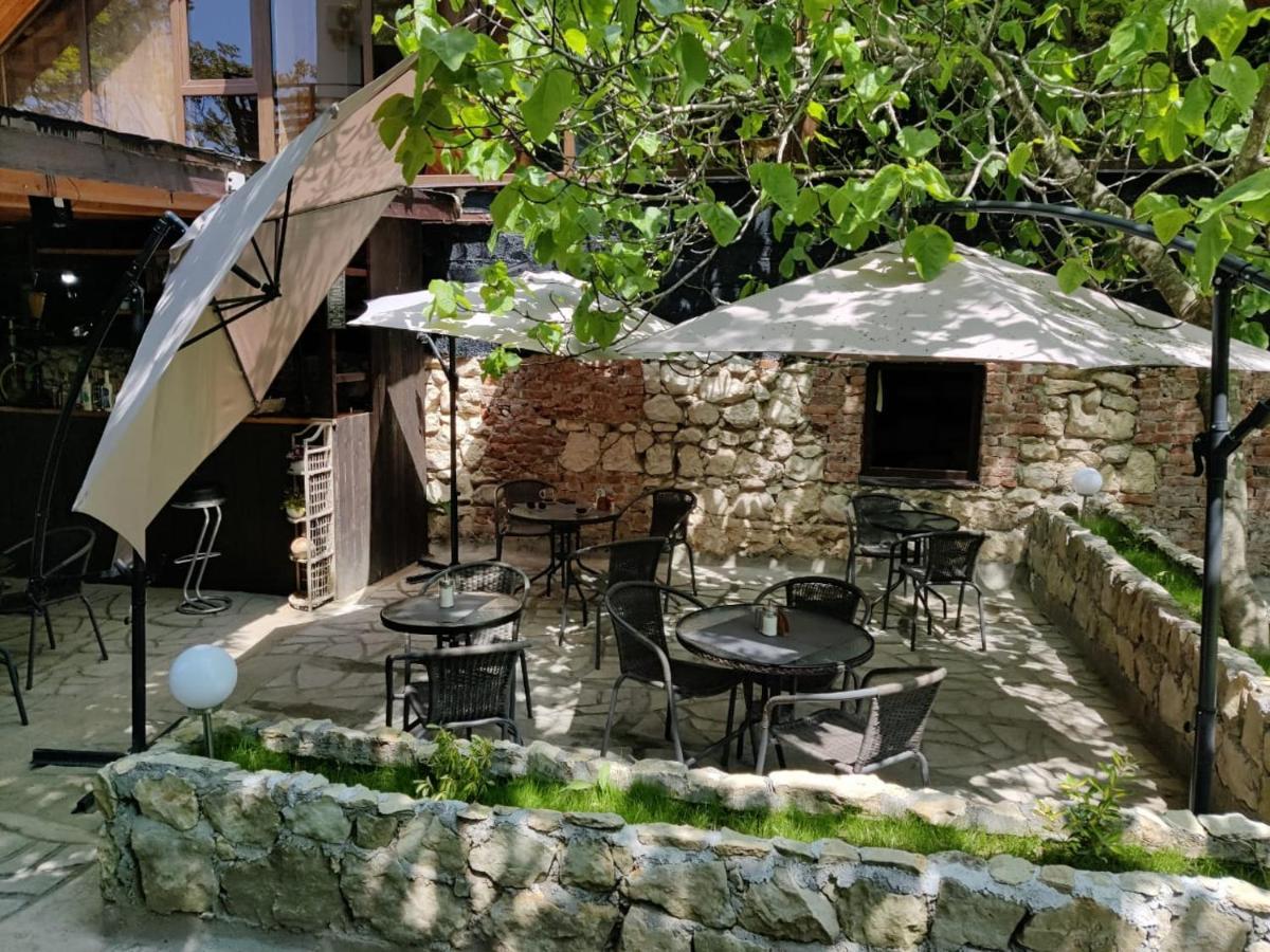 Aqua Palm Resort Sukhumi Ngoại thất bức ảnh