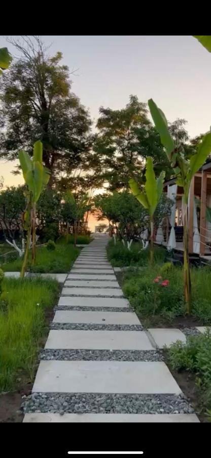 Aqua Palm Resort Sukhumi Ngoại thất bức ảnh